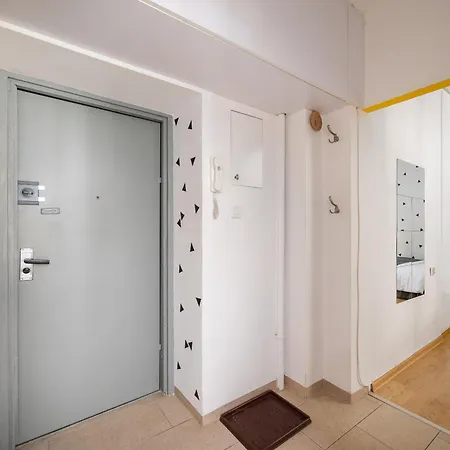 Nowolipie Urban Nest By Bookinghost Warszawa